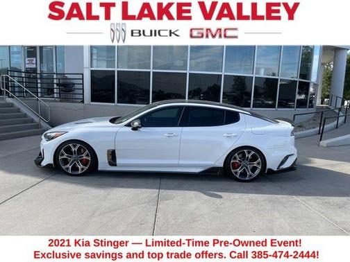 Snow White Pearl 2021 Kia Stinger GT2