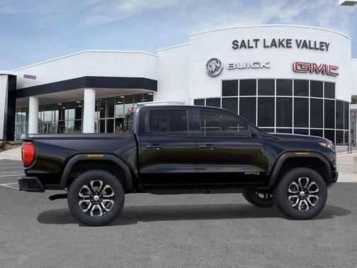 2024 GMC Canyon AT4