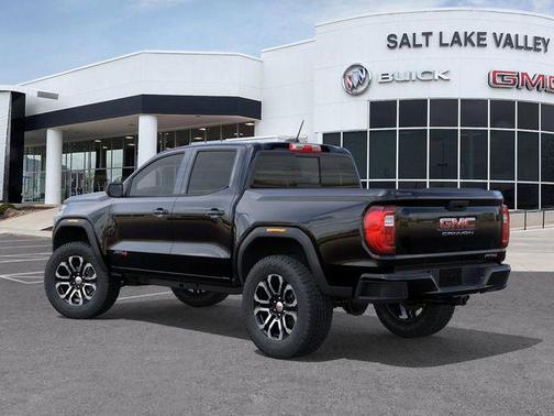 2024 GMC Canyon AT4