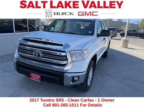 White 2017 Toyota Tundra SR5