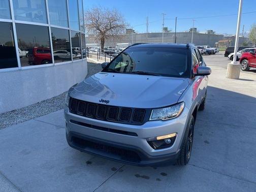 Billet Silver Metallic Clearcoat 2018 Jeep Compass Altitude
