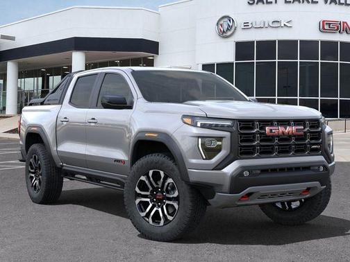 2025 GMC Canyon AT4