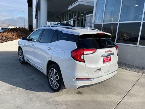 2024 GMC Terrain Denali