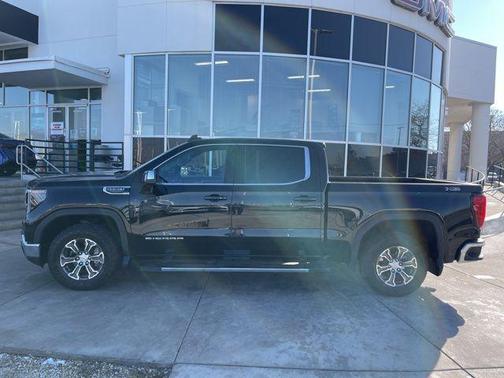 2024 GMC Sierra 1500 SLE