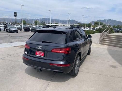 2020 Audi Q5 40 Premium Plus