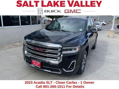 2023 GMC Acadia SLT