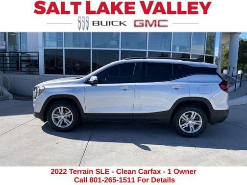 Quicksilver Metallic 2022 GMC Terrain SLE