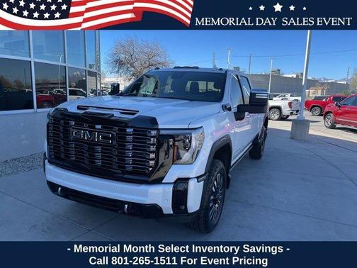 White Frost Tri-Coat 2025 GMC Sierra 3500 Denali Ultimate