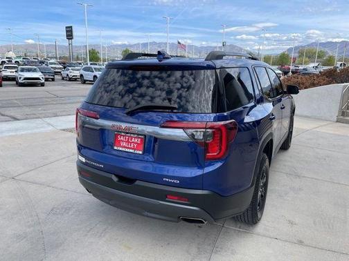 Ultra Blue Metallic 2023 GMC Acadia AT4