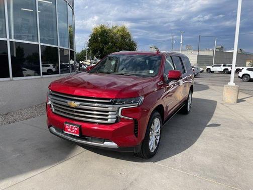 2022 Chevrolet Suburban High Country