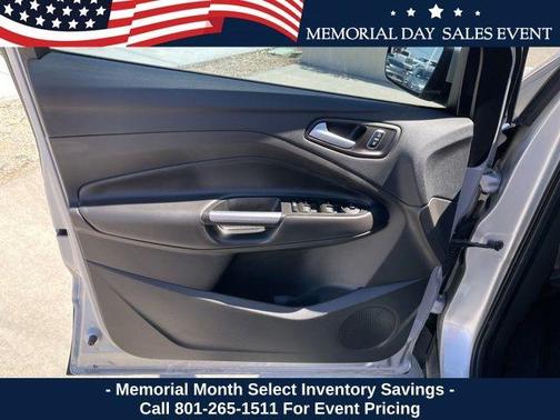 Ingot Silver 2017 Ford Escape SE