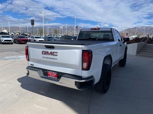 2025 GMC Sierra 1500 Pro