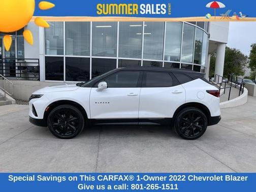 Iridescent Pearl Tricoat 2022 Chevrolet Blazer RS
