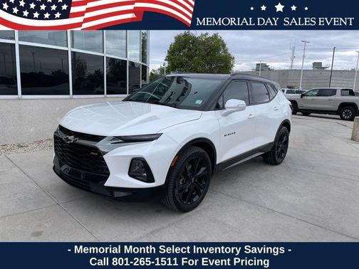 Iridescent Pearl Tricoat 2022 Chevrolet Blazer RS
