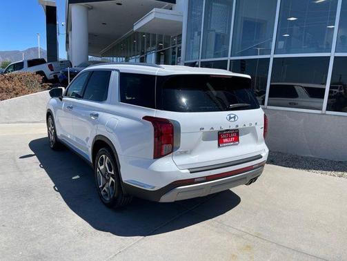 Hyper White 2023 Hyundai PALISADE Limited