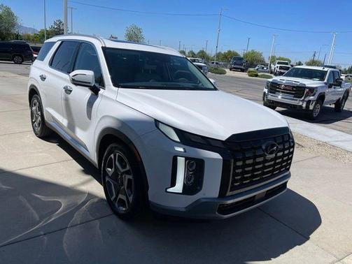Hyper White 2023 Hyundai PALISADE Limited