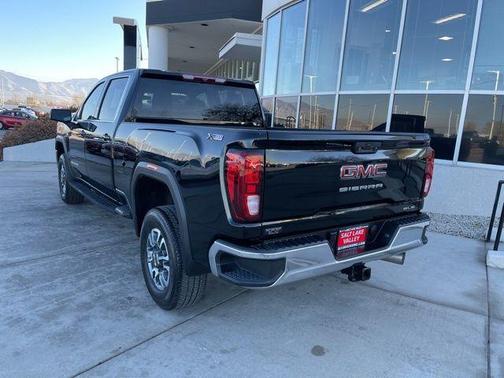 2022 GMC Sierra 3500 SLE