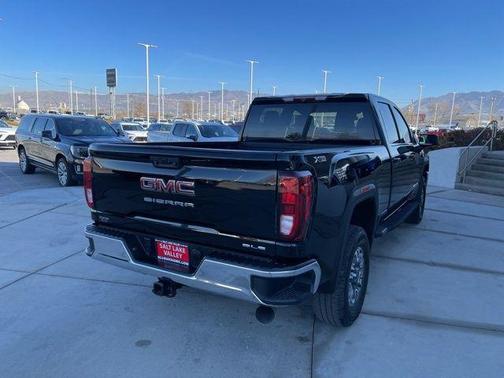2022 GMC Sierra 3500 SLE