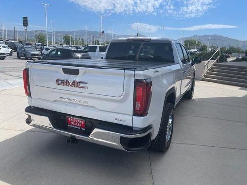 2022 GMC Sierra 1500 SLT