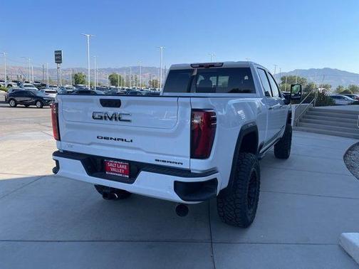2025 GMC Sierra 3500 Denali Ultimate