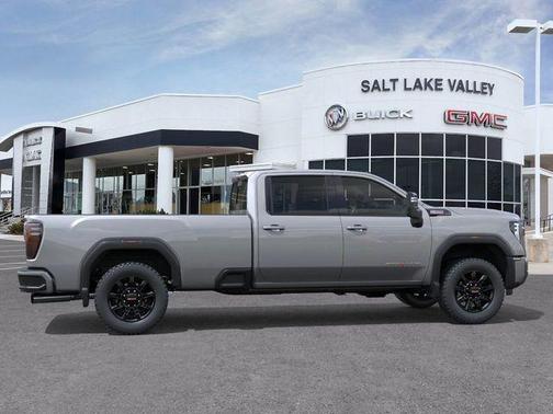 2025 GMC Sierra 3500 AT4