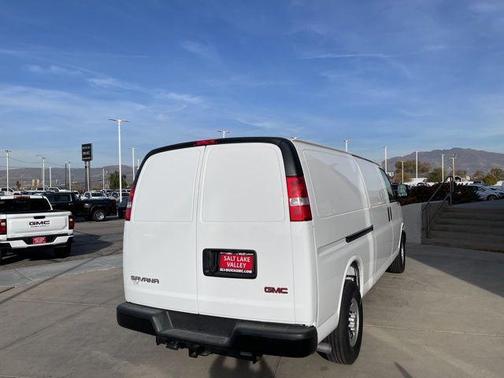 Summit White 2025 GMC Savana 3500 Work Van