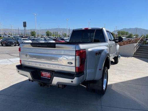Ingot Silver 2018 Ford F-450 Platinum