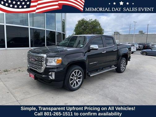 Onyx Black 2022 GMC Canyon Denali
