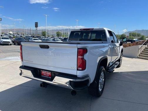 Summit White 2025 Chevrolet Silverado 3500 LTZ