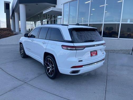 2024 Jeep Grand Cherokee Overland