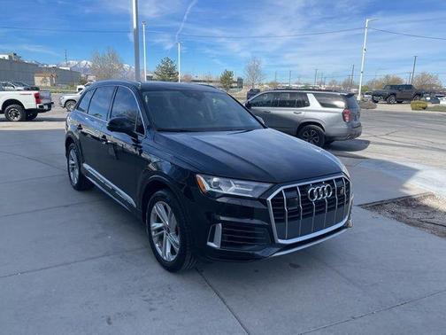 2022 Audi Q7 55 Premium Plus