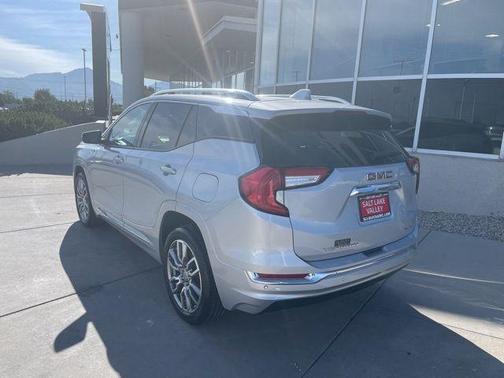 2022 GMC Terrain Denali