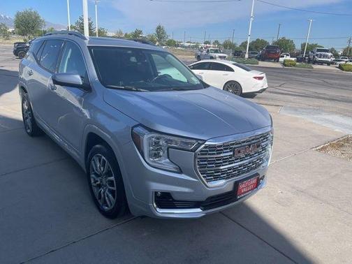 2022 GMC Terrain Denali