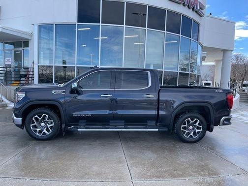 2023 GMC Sierra 1500 SLT