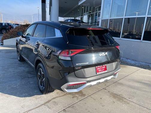 2024 Kia Sportage LX