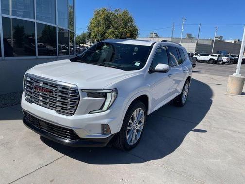 2024 GMC Acadia Denali