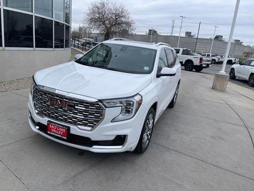 Summit White 2024 GMC Terrain Denali
