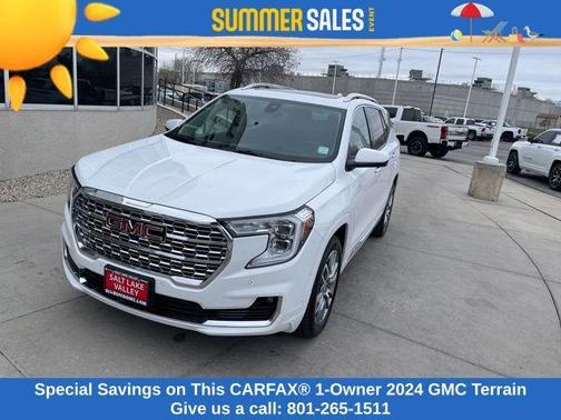 Summit White 2024 GMC Terrain Denali