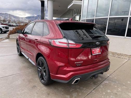 2019 Ford Edge ST