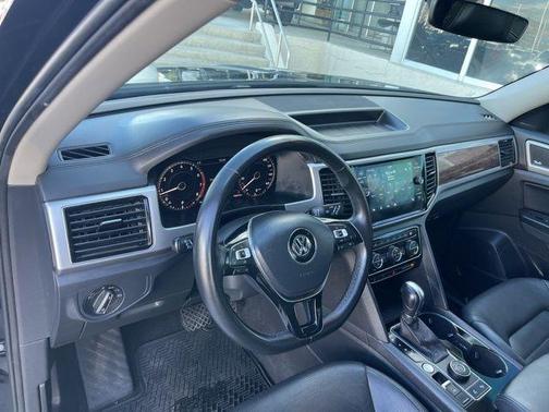 2019 Volkswagen Atlas 3.6L SEL Premium