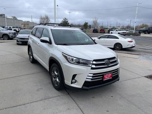 2017 Toyota Highlander Limited Platinum