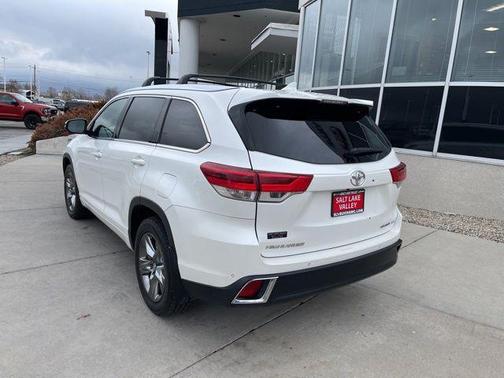 2017 Toyota Highlander Limited Platinum