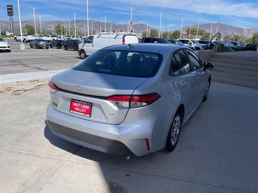Classic Silver Metallic 2025 Toyota Corolla LE