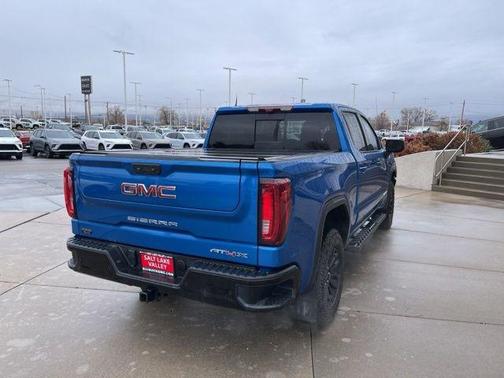 2023 GMC Sierra 1500 AT4X