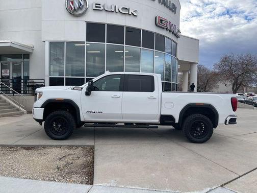 2021 GMC Sierra 2500 AT4