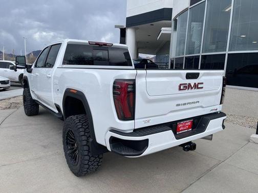 Summit White 2026 GMC Sierra 2500 AT4