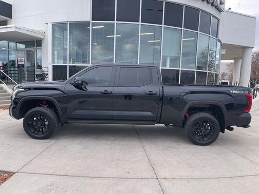 2025 Toyota Tundra Hybrid Limited