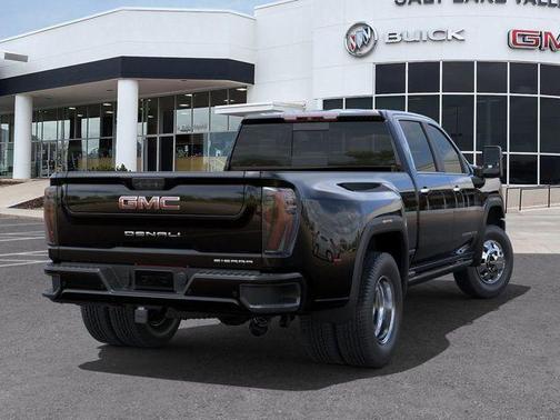 2025 GMC Sierra 3500 Denali