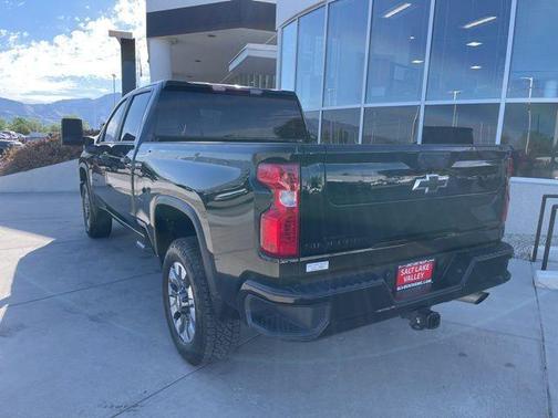 Black 2024 Chevrolet Silverado 2500 Custom
