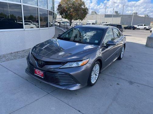 2019 Toyota Camry XLE